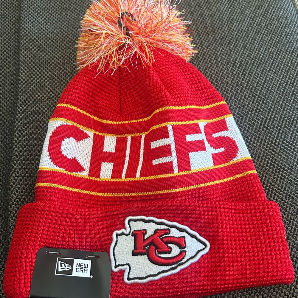 New Era Kansas City Chiefs Red Cuff Youth Knit Hat Style # 22077975 Size: OSFM